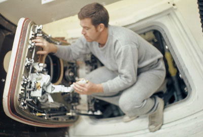Apollo Cmd Module Door